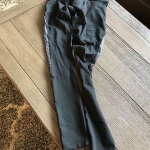 Under Armour youth small and medium cold gear